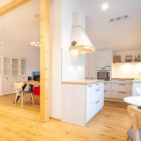 Dream - Homelike Family Penthouse In City Center *