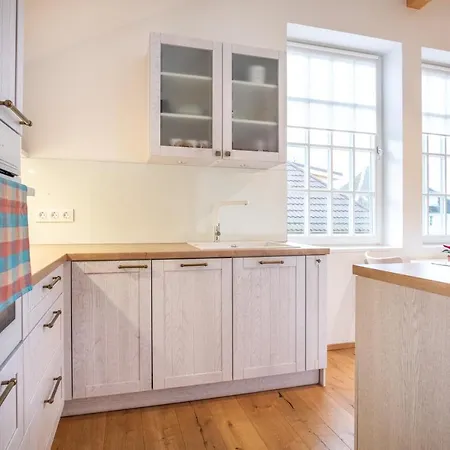 Apartment Dream - Homelike Family Penthouse In City Center